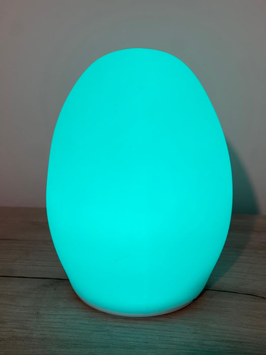 🌙 Lampa Ovală – Liniște pentru cei mici, atmosferă pentru cei mari