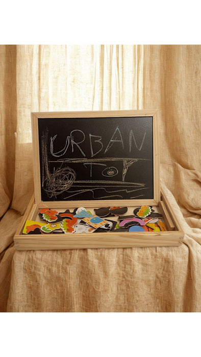 Set Creativ EduFun 2-în-1 – Tablă Magnetică cu Accesorii