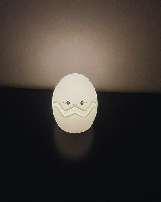 🥚 Lampa de Veghe Ou Magic – Mică, rotundă și gata de somn!