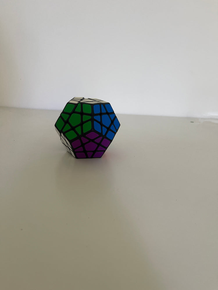 🧩 Puzzle 3D Megaminx – Cub Magic Dodecaedru pentru Antrenament Mintal