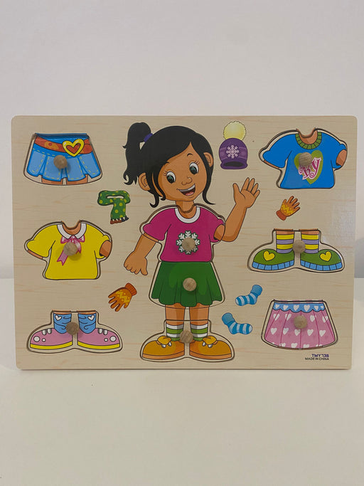 🧩 Puzzle din Lemn „Îmbracă Fetița” – Joc Educativ pentru Copii