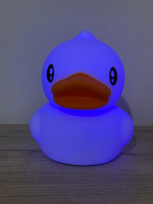 🦆 Lampa de Veghe Rățușca – Lumina care aduce zâmbete!